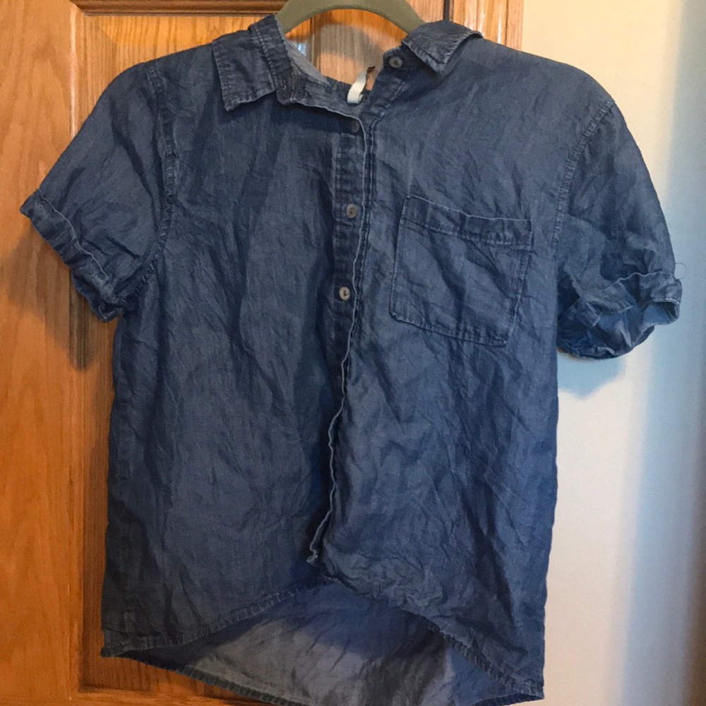 button down short sleeve denim shirt